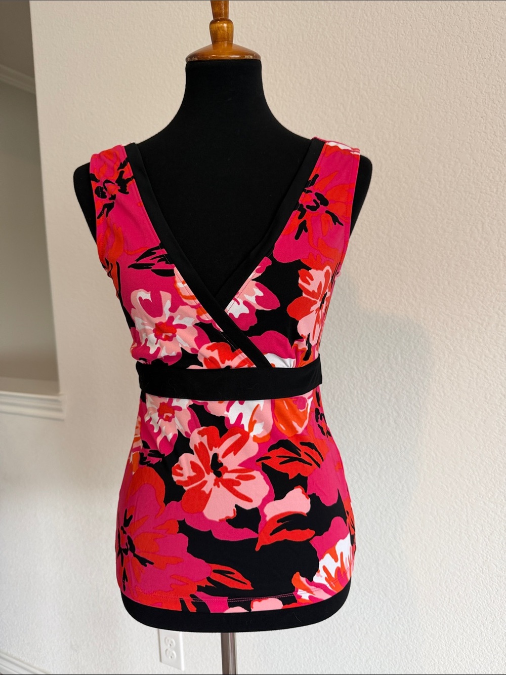 New York & Company Pink Black Floral Wrap Tank